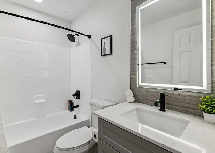 Cozysuites - Westgate W Pool 16 Apartment *