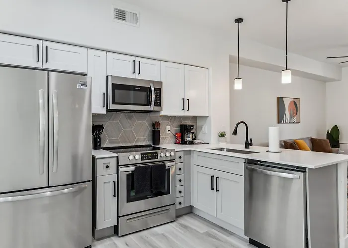 Cozysuites - Westgate W Pool 16 Apartment Glendale